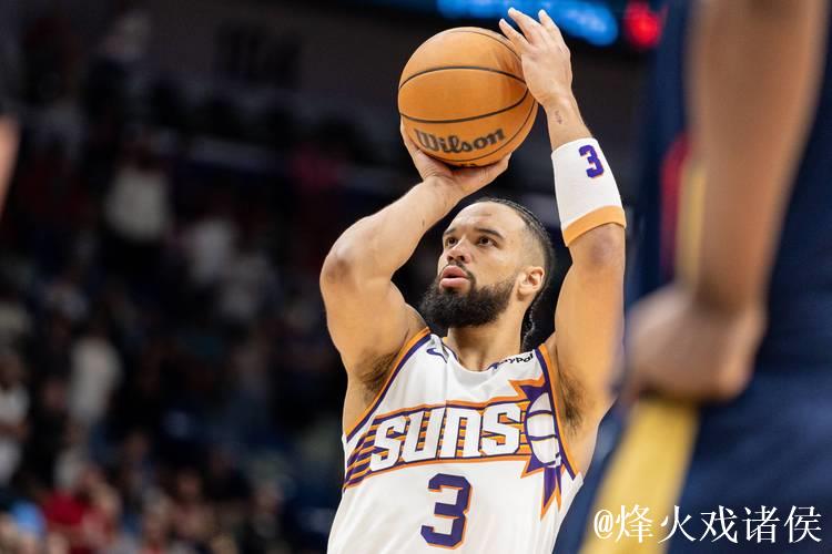 布克17+8狄龙16分 太阳大胜奇才19分豪取三连胜